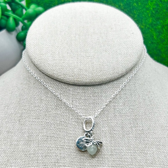 NWOT Sterling silver glow in the dark firefly charm pendant necklace 18” - Picture 5 of 7